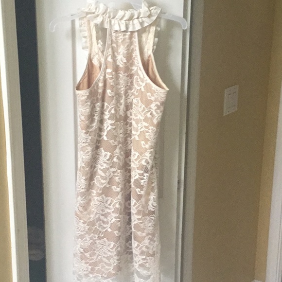 Venus Off white Lace Dress with Ruffle neck - Picture 3 of 3